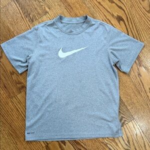 Boy’s Nike Dri-Fit Shirt. Size Small. Like New Condition.